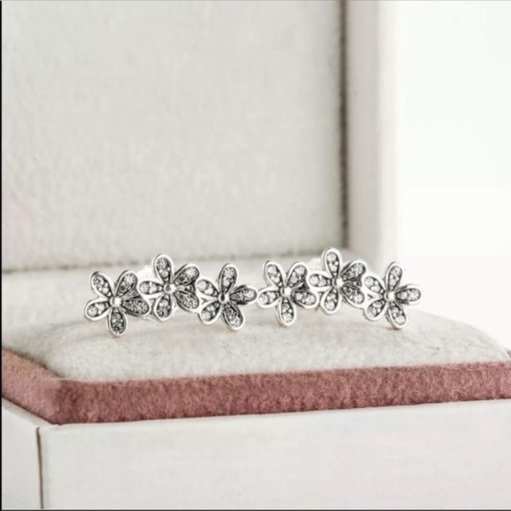 Diamond best climber accent pave budding flowers vine .925K